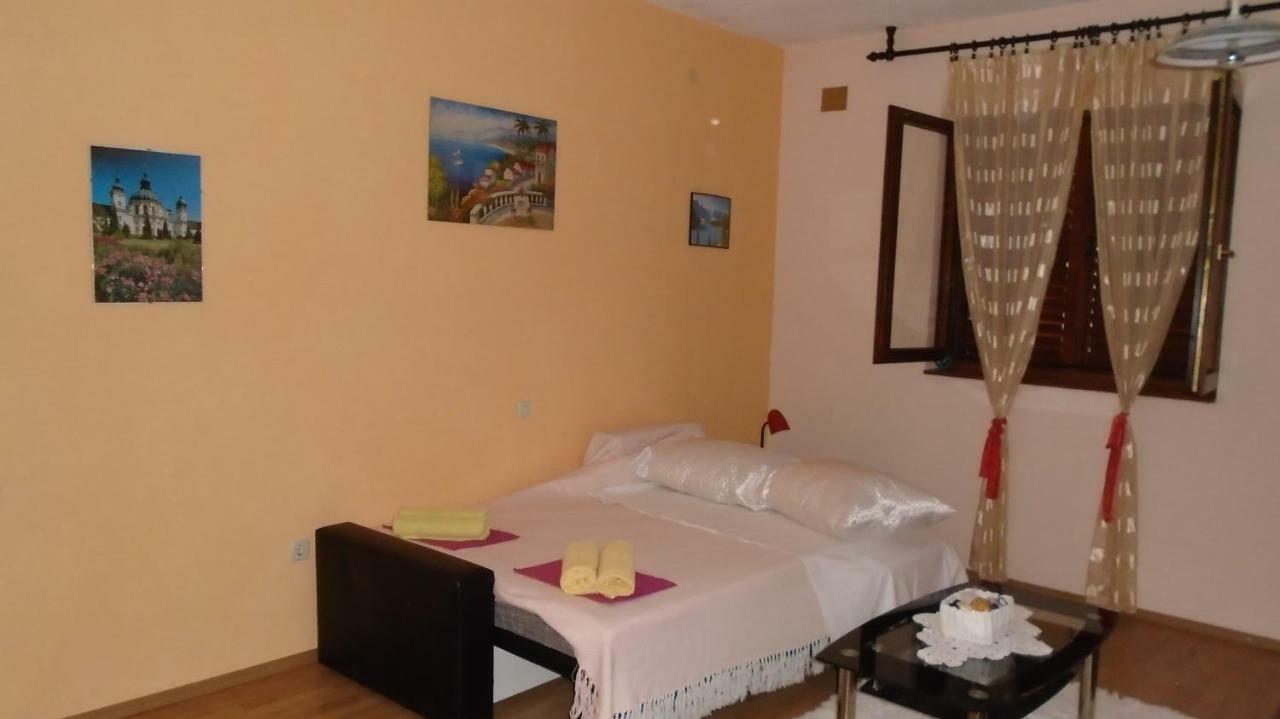 Apartmani A.Teskera Trogir Luaran gambar
