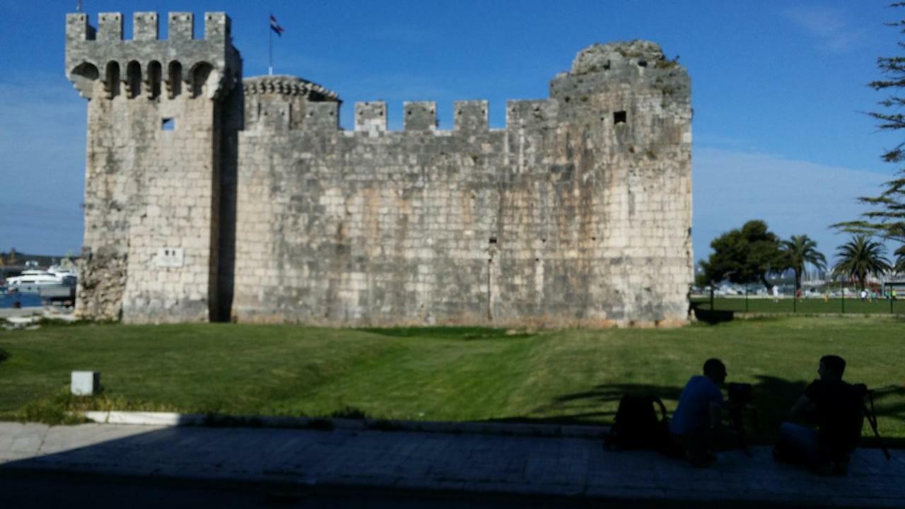 Apartmani A.Teskera Trogir Luaran gambar